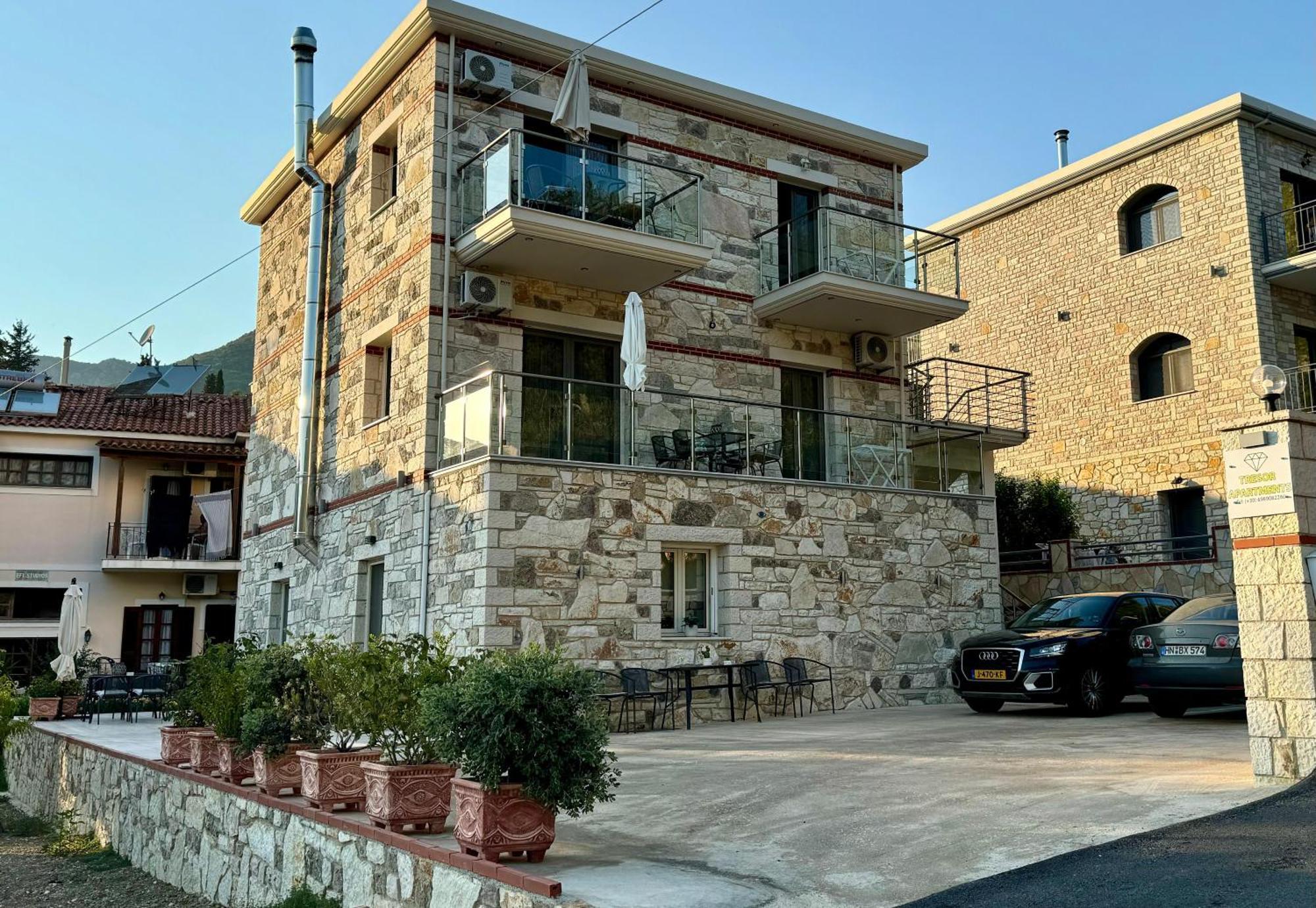 Tresor Apartments Parga Exterior photo